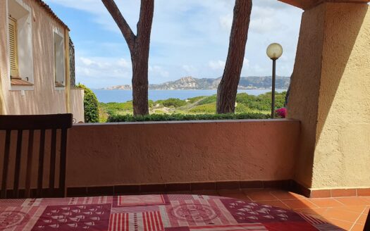I Faraglioni, apartement en face de la mer