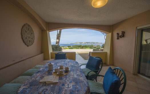 I faraglioni, Apartment near the sea