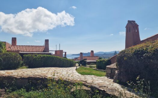 Porto Rafael, Villetta a La Sarra