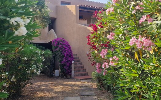 Stazzo Pulcheddu, appartamento ristrutturato parziale vista mare