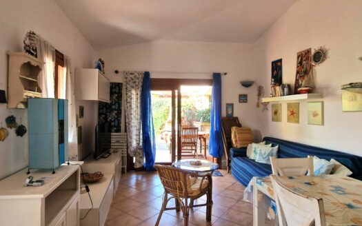 Vecchio marino, Three-Sided End-of-Room Villa