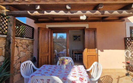 Porto Pollo, Renovierte Dreizimmerwohnung