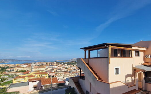 “Terrazza Belvedere” trilocale vista mare